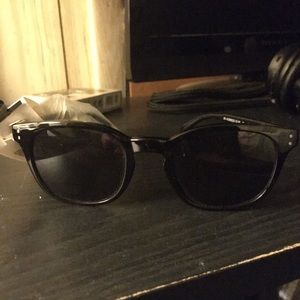Uniqlo Wellington Sunglasses